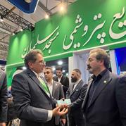 بازدید مدیرعامل هلدینگ صباانرژی از نمایشگاه ایران پتروکم