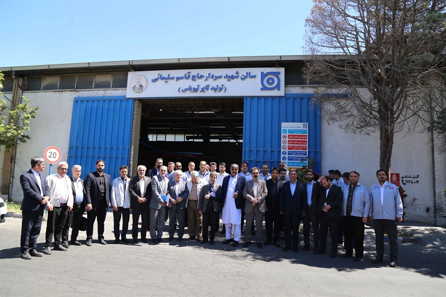 بازدید اعضای کمیسیون اجتماعی مجلس شورای اسلامی از شرکت ایران یاسا تایر و رابر