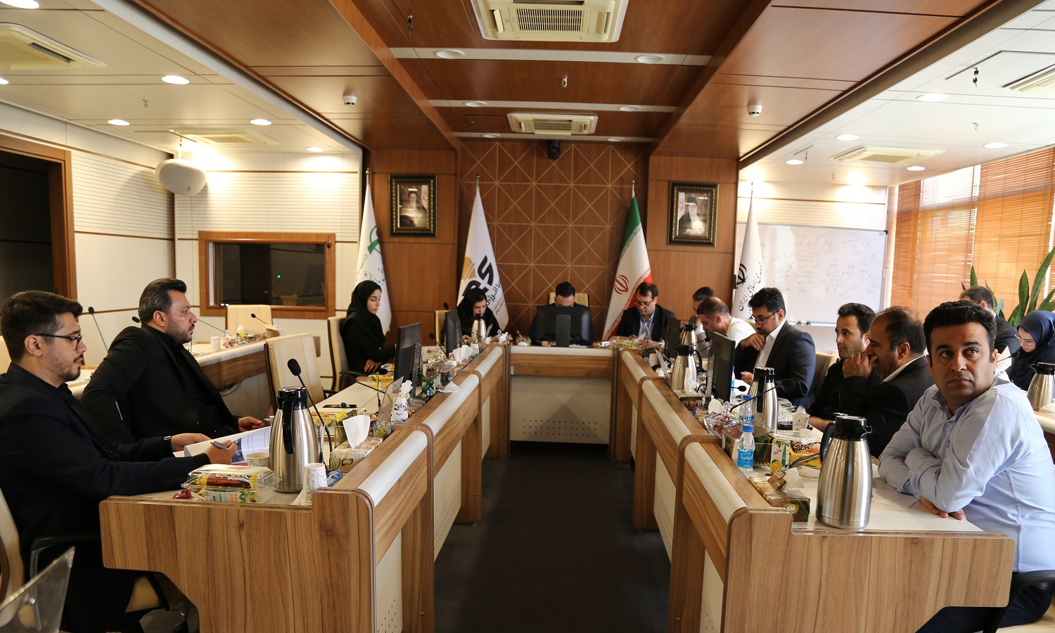 مجمع عمومی عادی سالیانه «شرکت نیرو آتیه صبا» با تاکید بر تسریع در اجرای «پروژه بازتوانی نیروگاه تبریز» برگزار شد